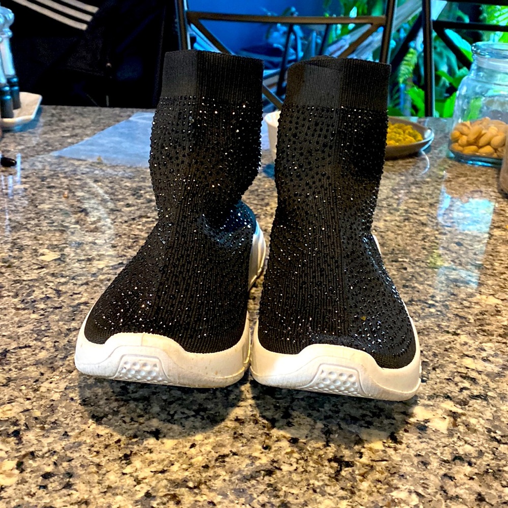 Black Sneakers